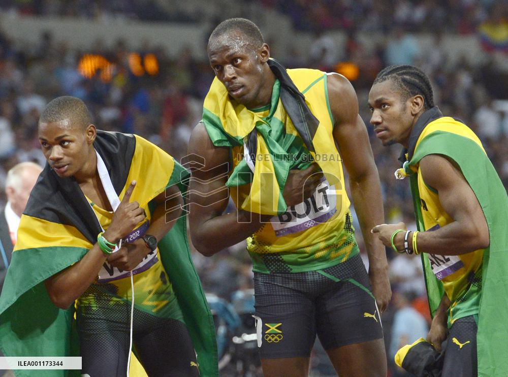 Bolt wins men's 200 meters