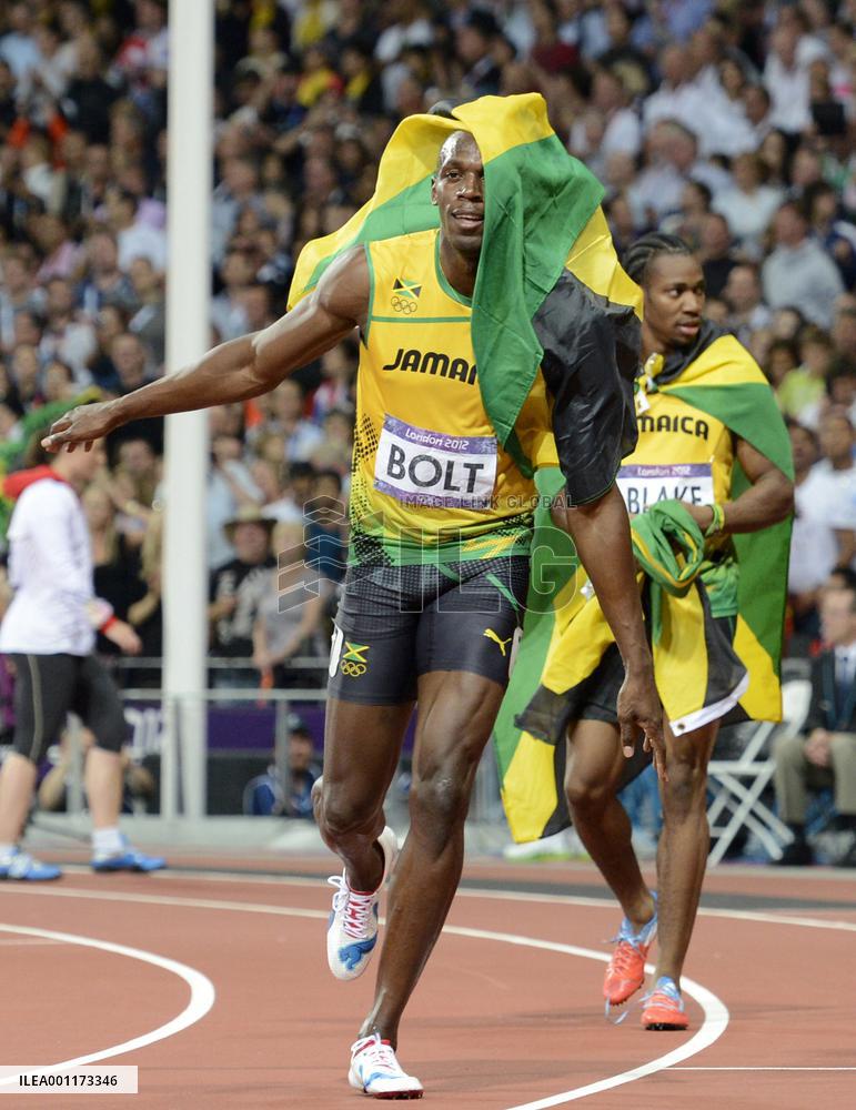 Bolt wins men's 200 meters