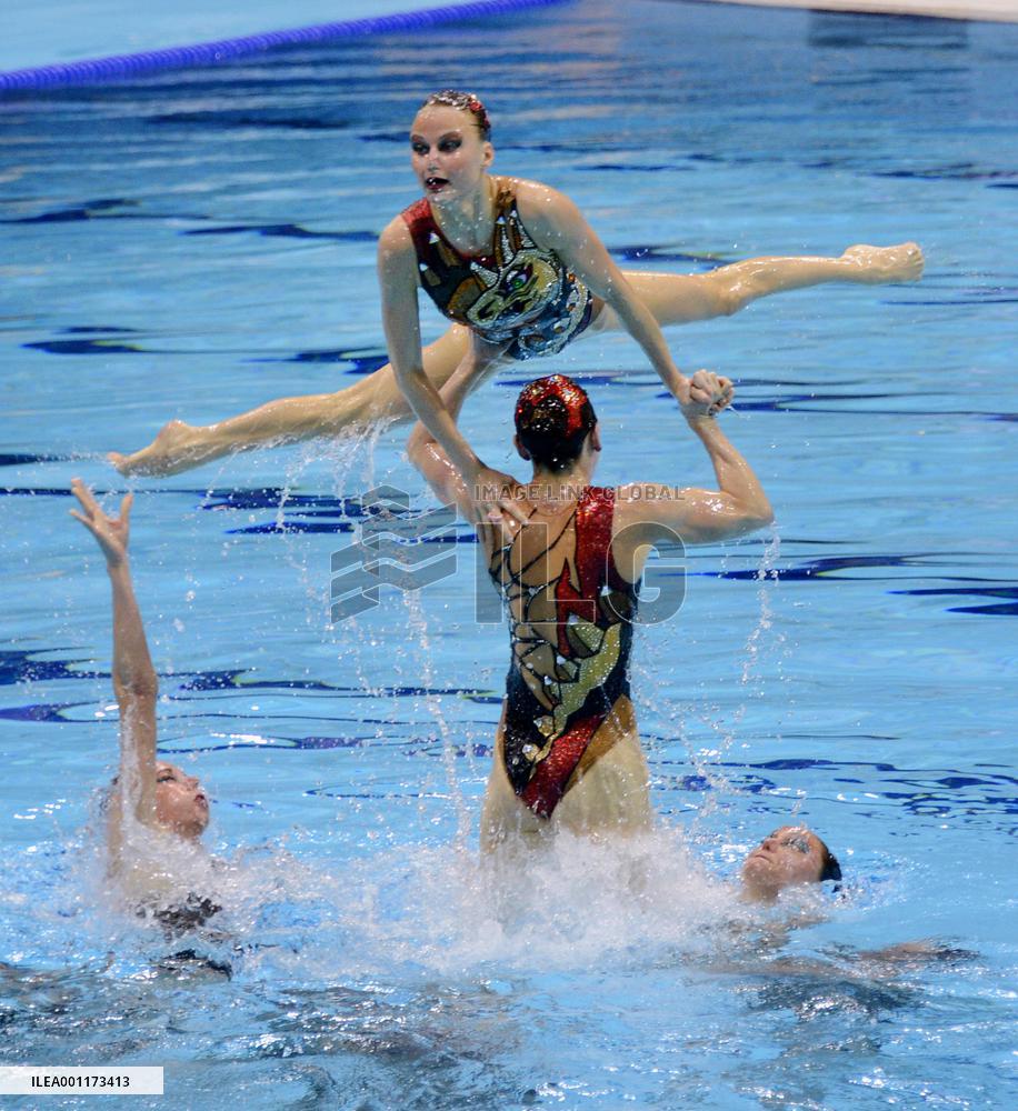 Russia wins synchro team gold at Olympics