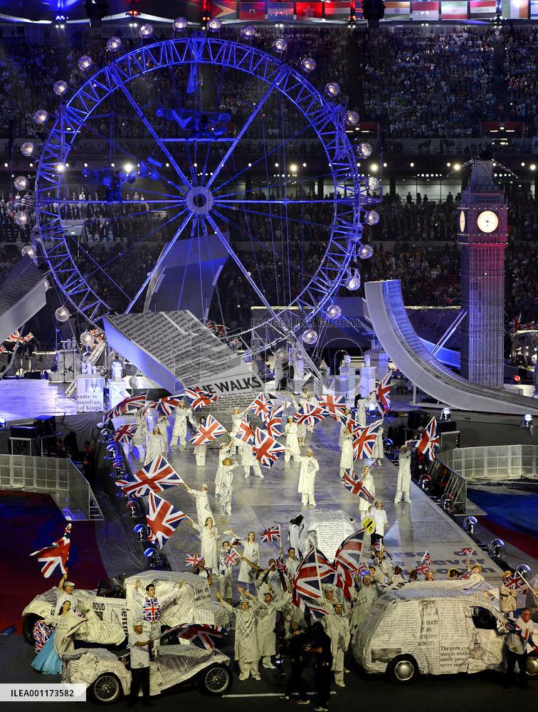Curtain drawn on London Games, passes baton to Rio