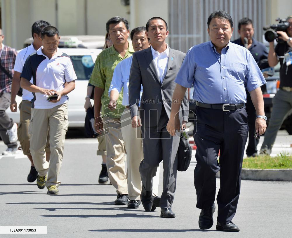 Police question 10 Japanese for landing on disputed Senkakus