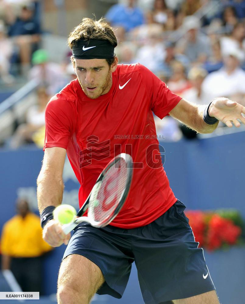 Del Potro advances to quarterfinals at U.S. Open