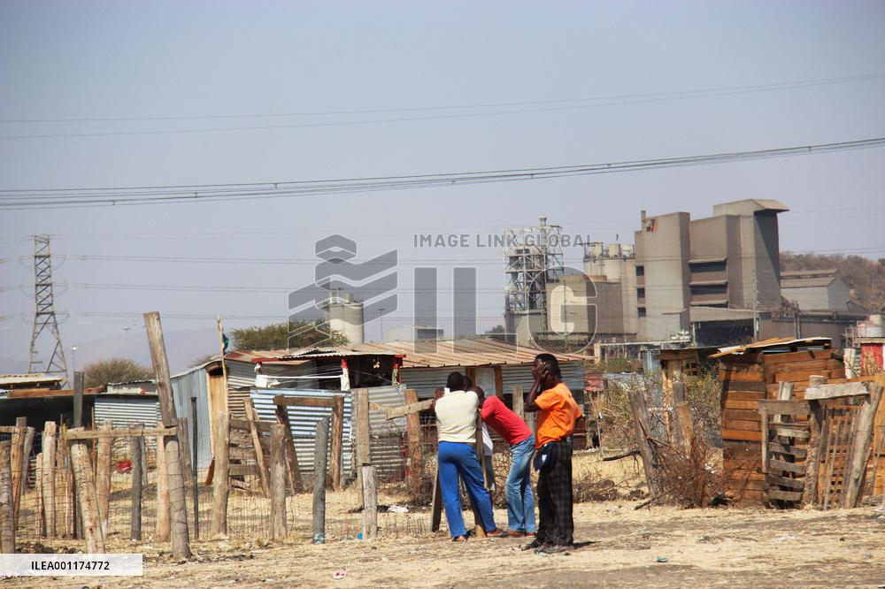 S. Africa platinum mine