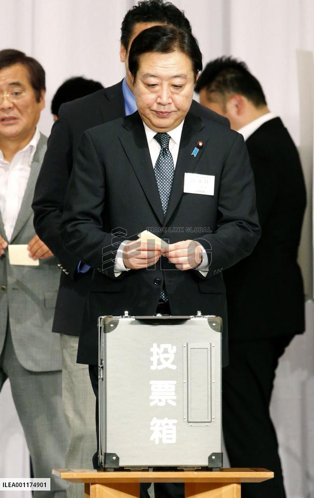 Noda retains DPJ leadership