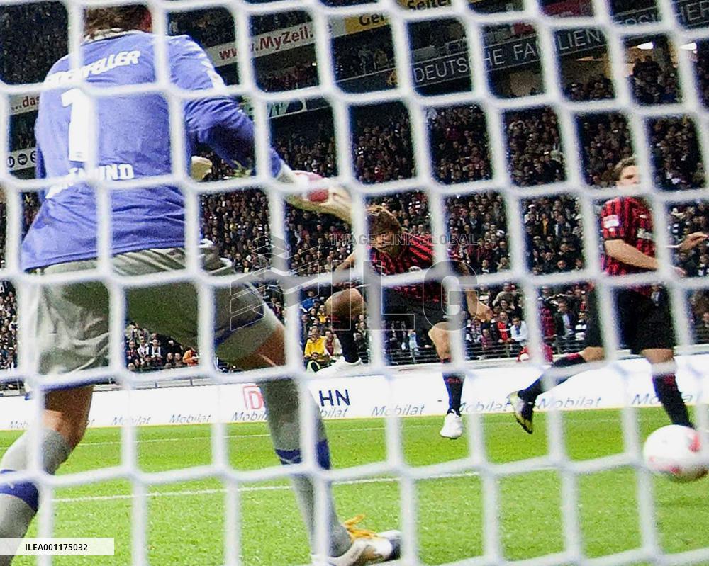 Inui scores in Bundesliga