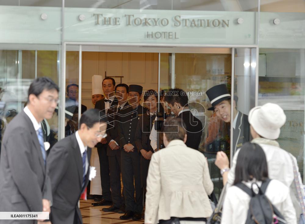 Tokyo Station Hotel reopens