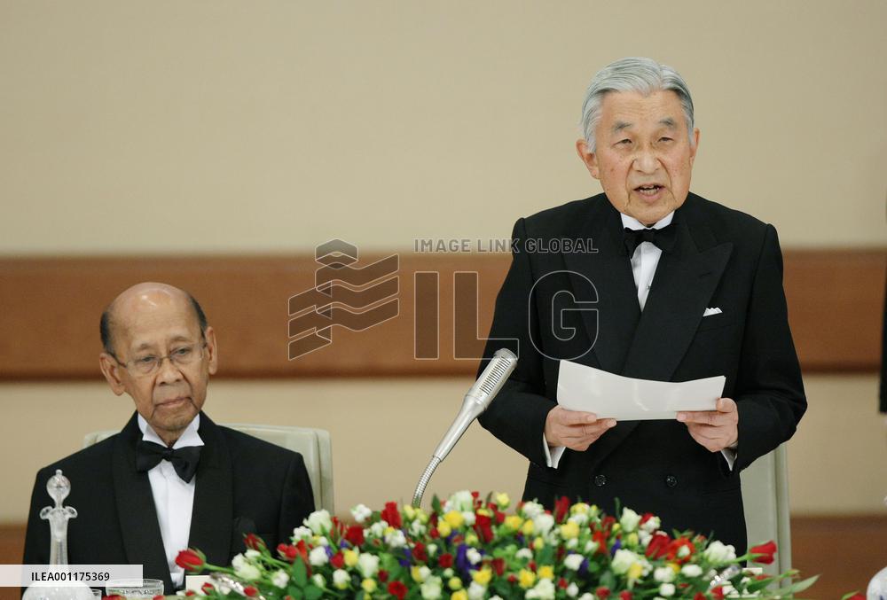 Malaysia royal couple in Japan