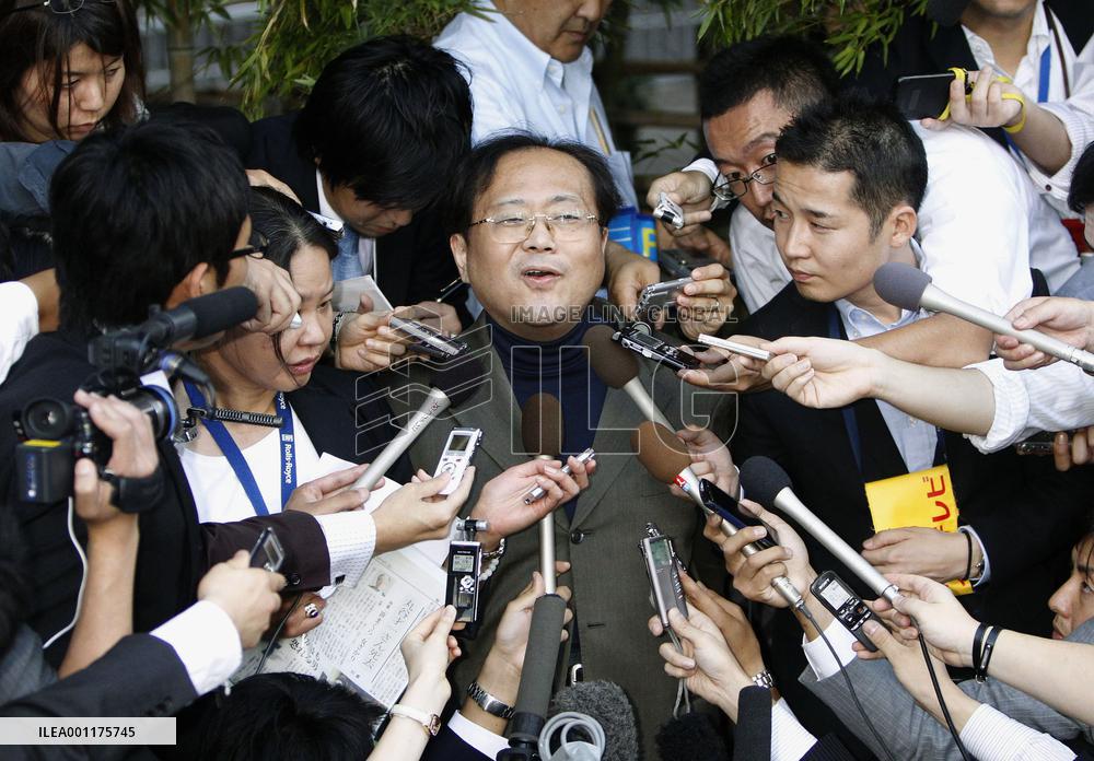 Researcher Moriguchi returns to Japan