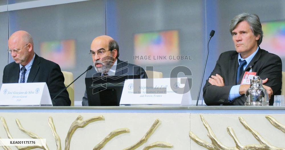 Food meeting in Rome