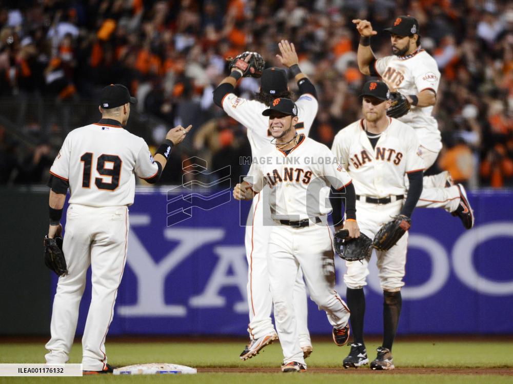 MLB World Series Game 2