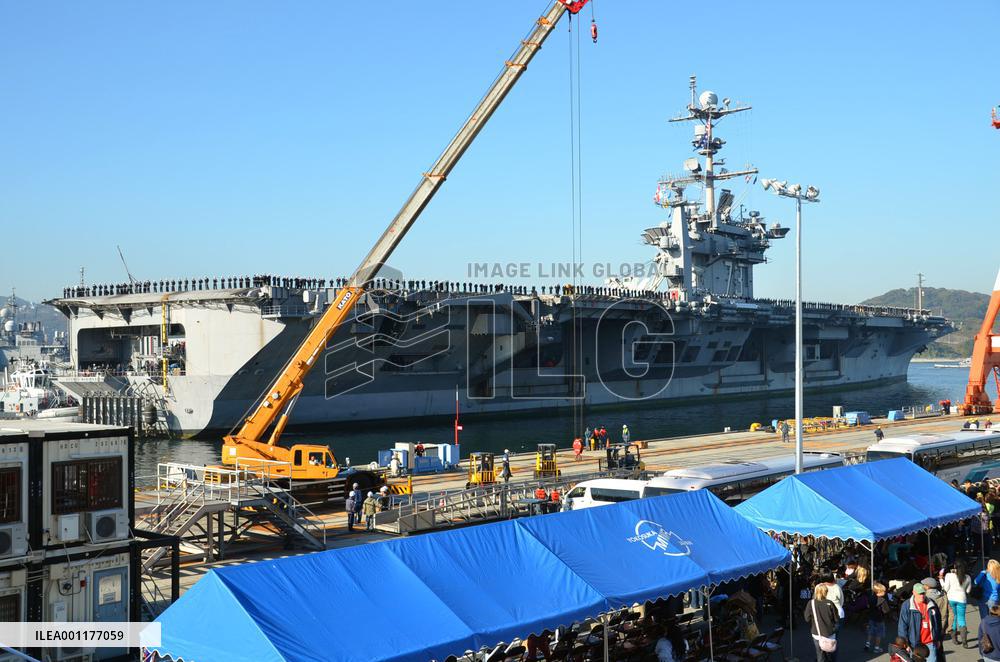 U.S. flattop returns to Yokosuka