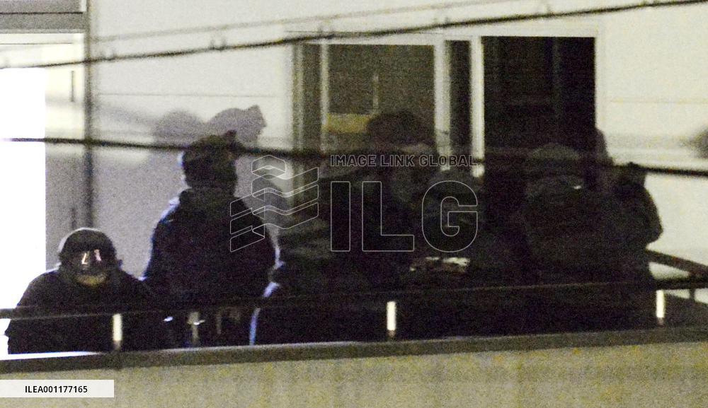 Man arrested in Aichi bank standoff, all hostages released