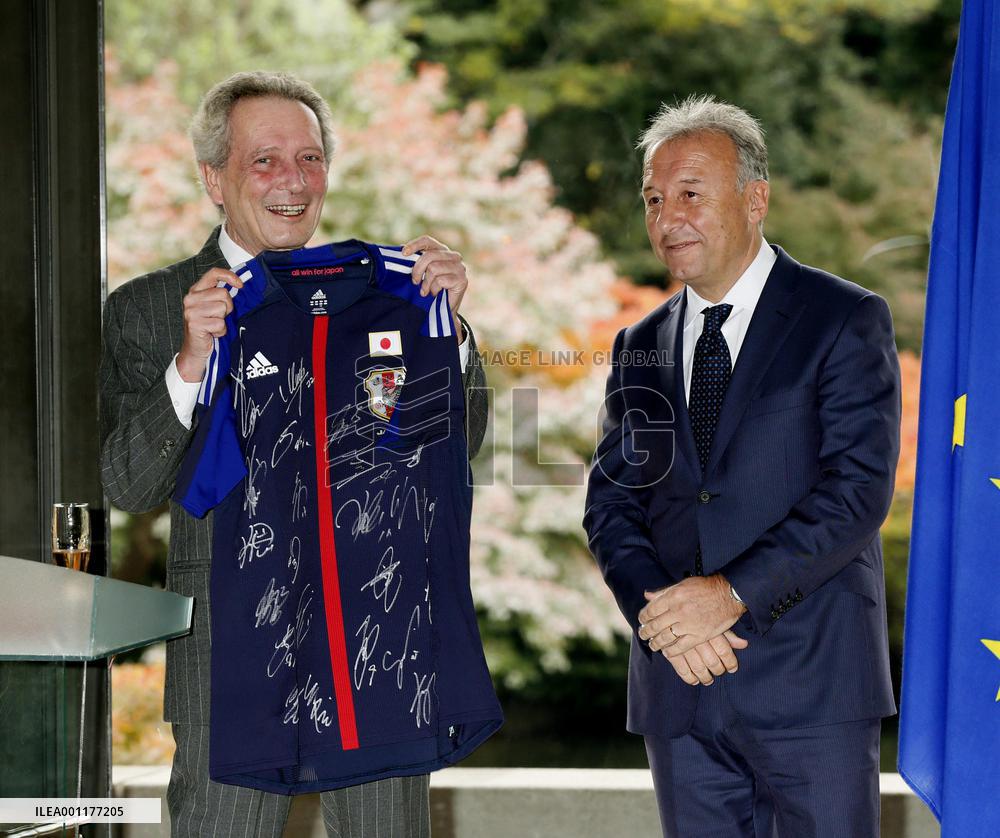 Japan coach Zaccheroni honored by Italy