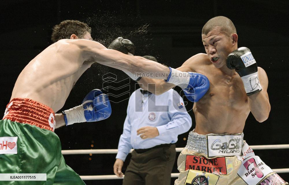 Kameda defends WBA bantam crown for 5th time