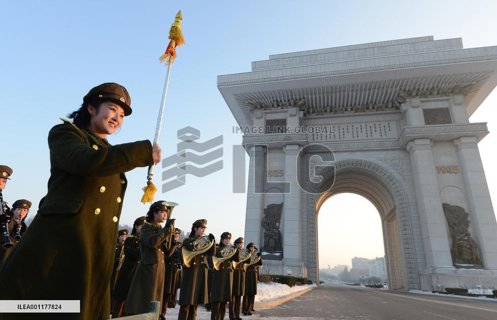 N. Korean citizens rejoice at success of satellite launch