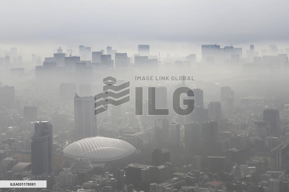 Central Tokyo veiled in haze