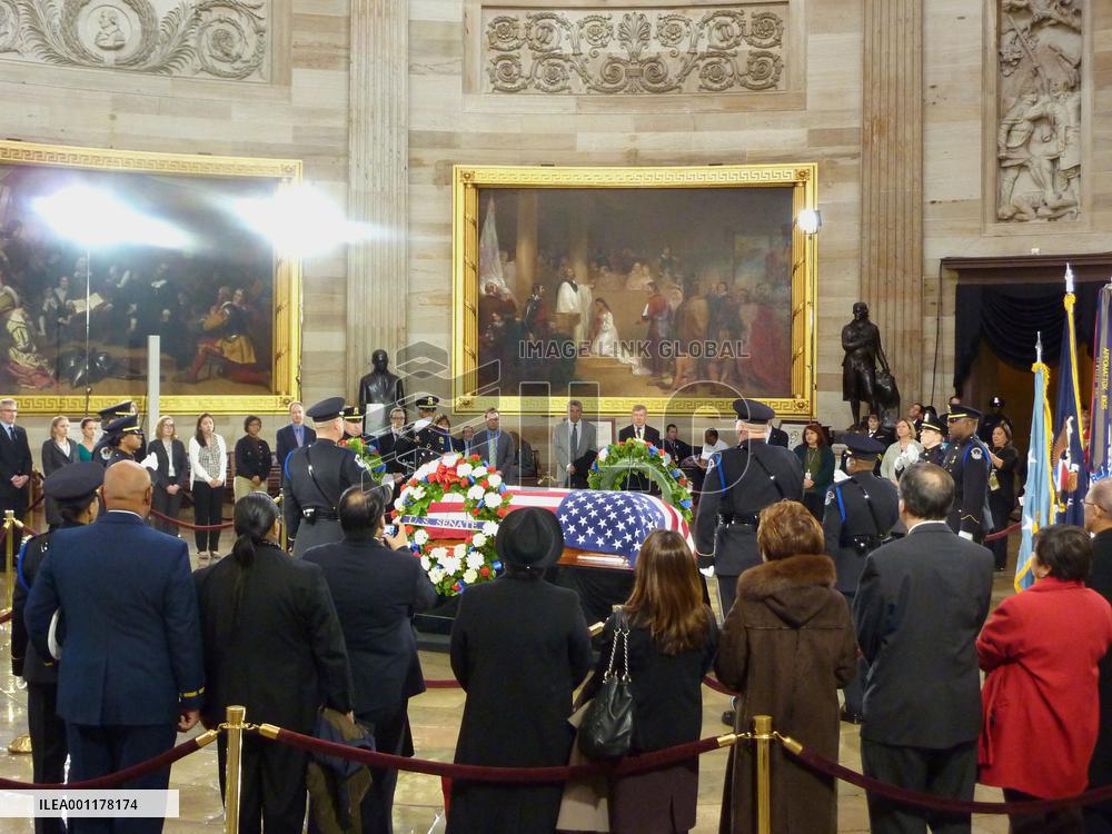 U.S. Congress pays tribute to late Sen. Inouye