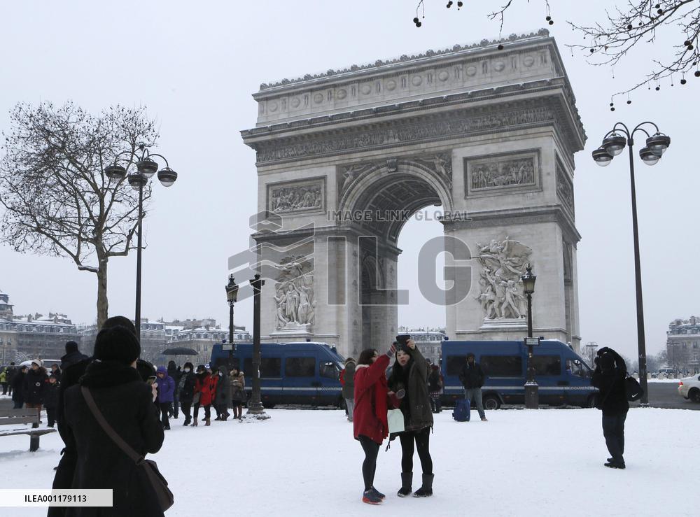 Arc de Triomphe