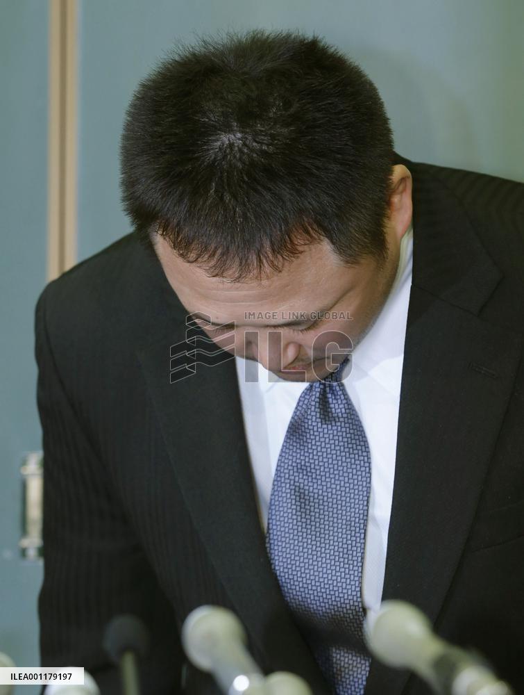 Judo coach resigns over abuse scandal