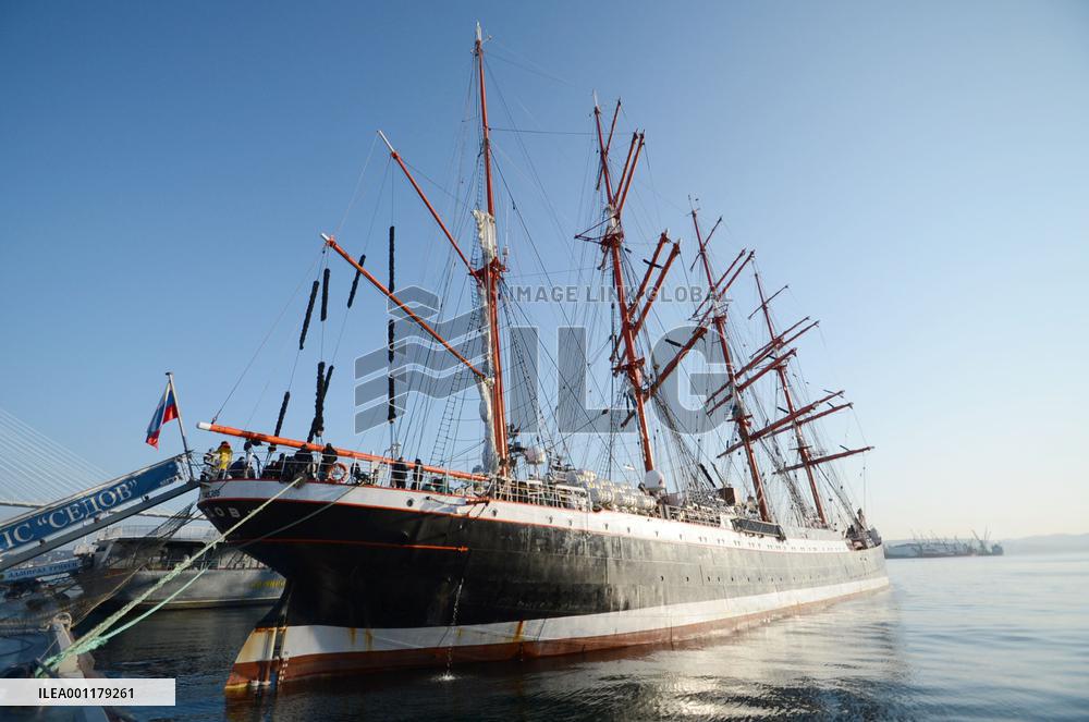 Russian tall ship Sedov