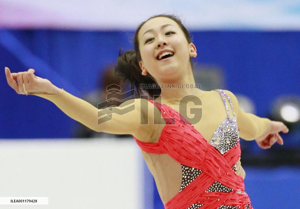 Mao Asada takes lead at Four Continents