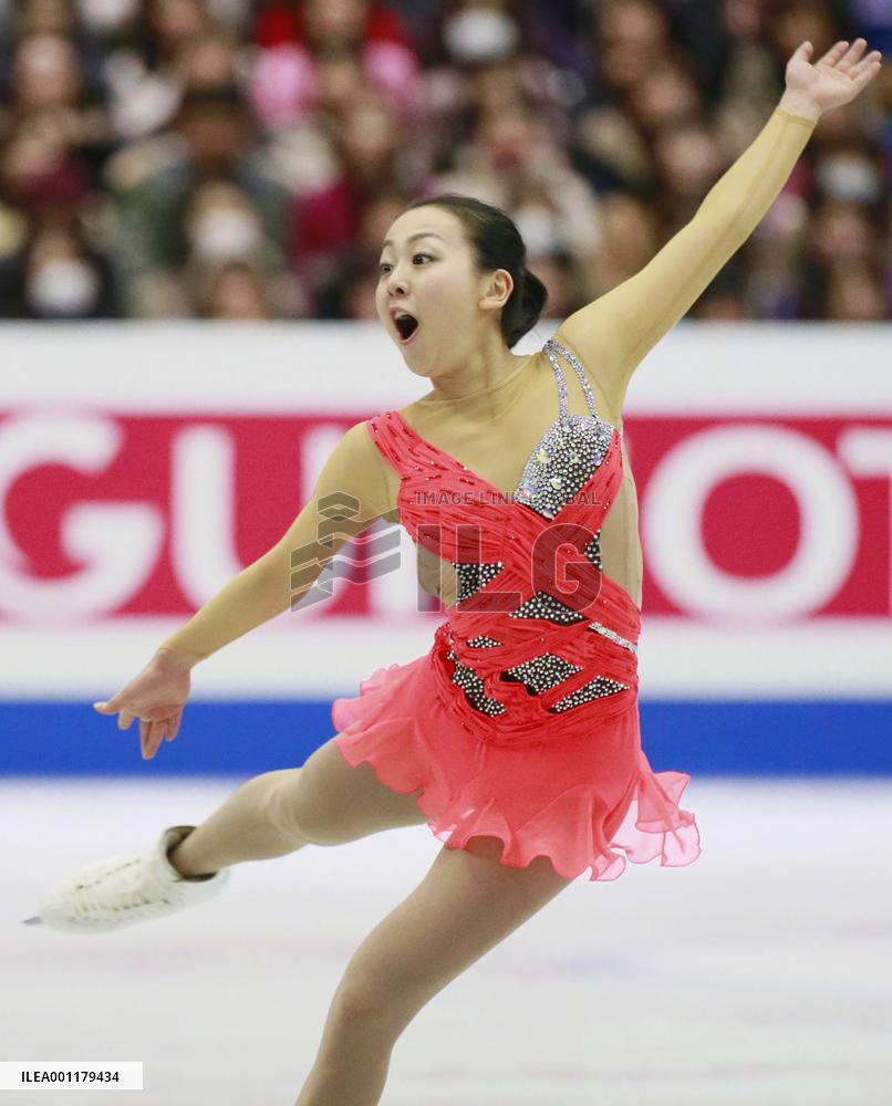 Mao Asada takes lead at Four Continents