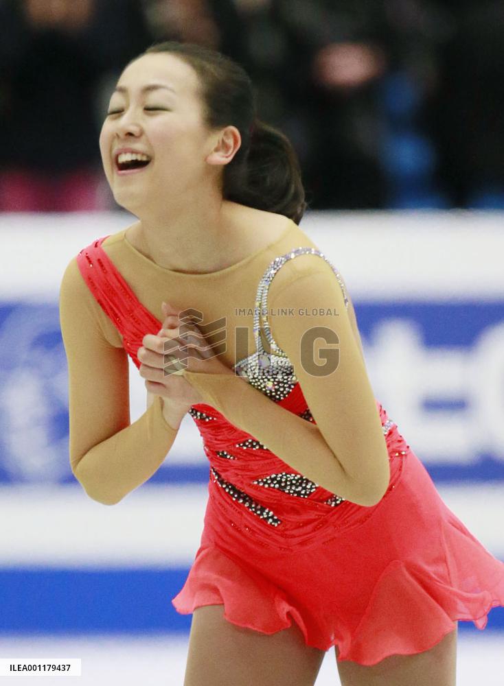 Mao Asada takes lead at Four Continents