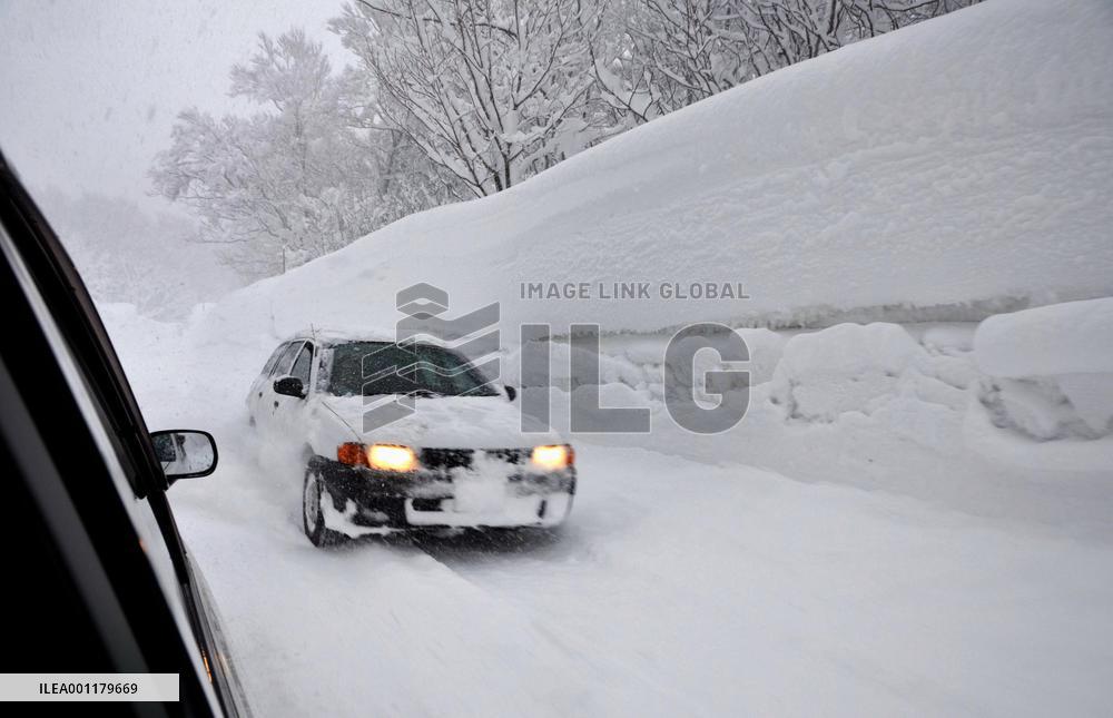 Record snow in Aomori