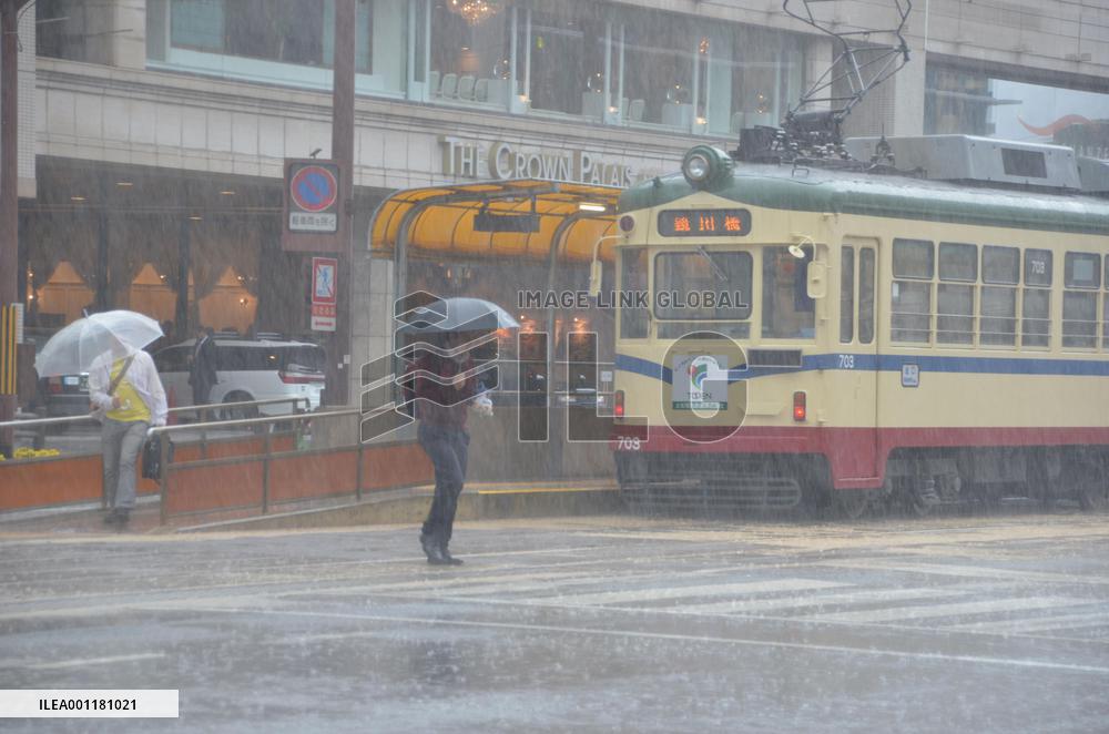 Typhoon-like storm in Japan