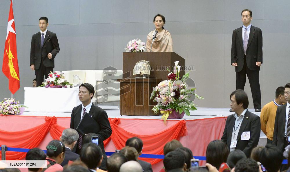Suu Kyi visits Japan for 1st time in 27 yrs