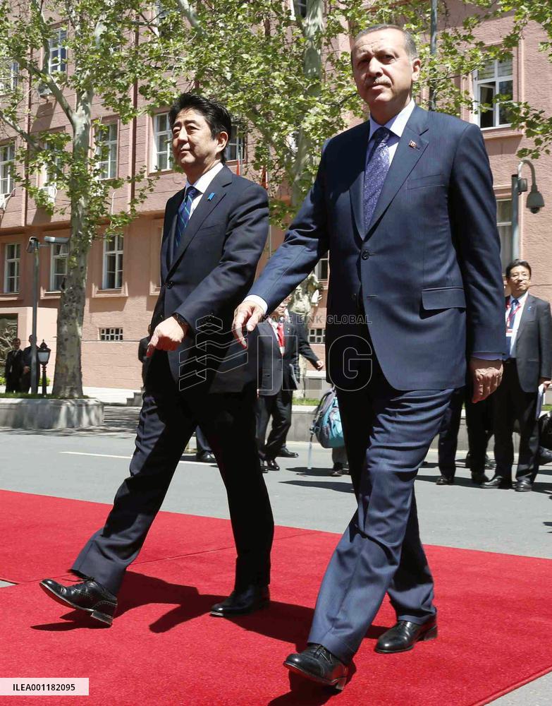 PM Abe in Turkey