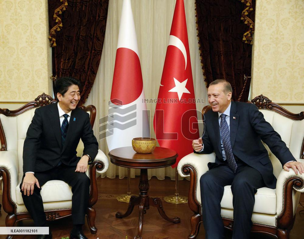PM Abe in Turkey