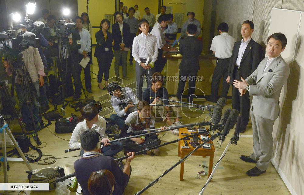 Hashimoto clarifies remarks on WWII sex slavery