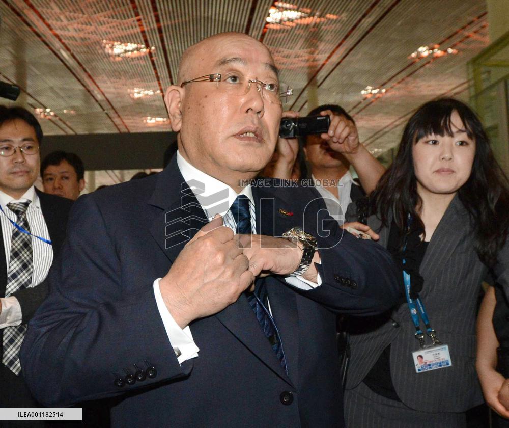 Abe aide Iijima