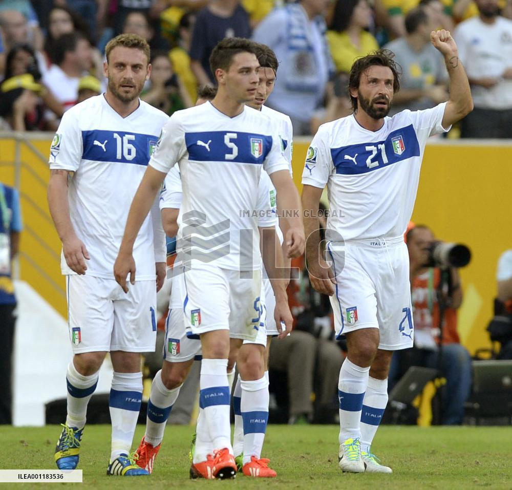 Italy beat Mexico in Confederations Cup