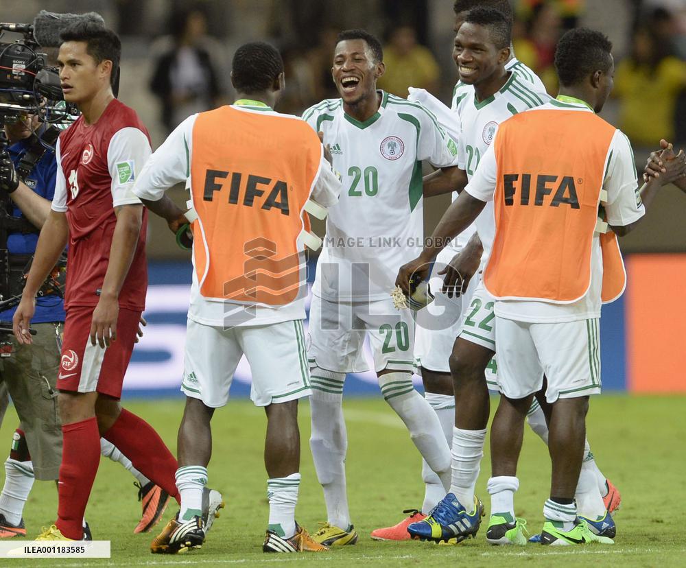 Nigeria beat Tahiti in Confederations Cup