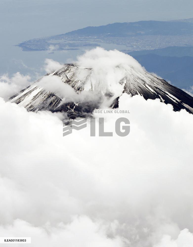 UNESCO formally names Mt. Fuji as World Heritage site