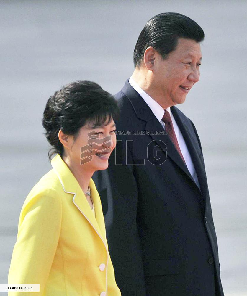 S. Korean president in China
