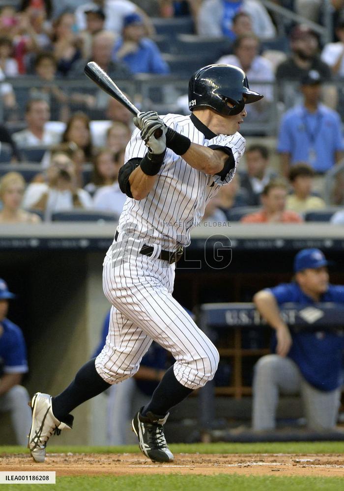 Ichiro reaches 4,000 career hits