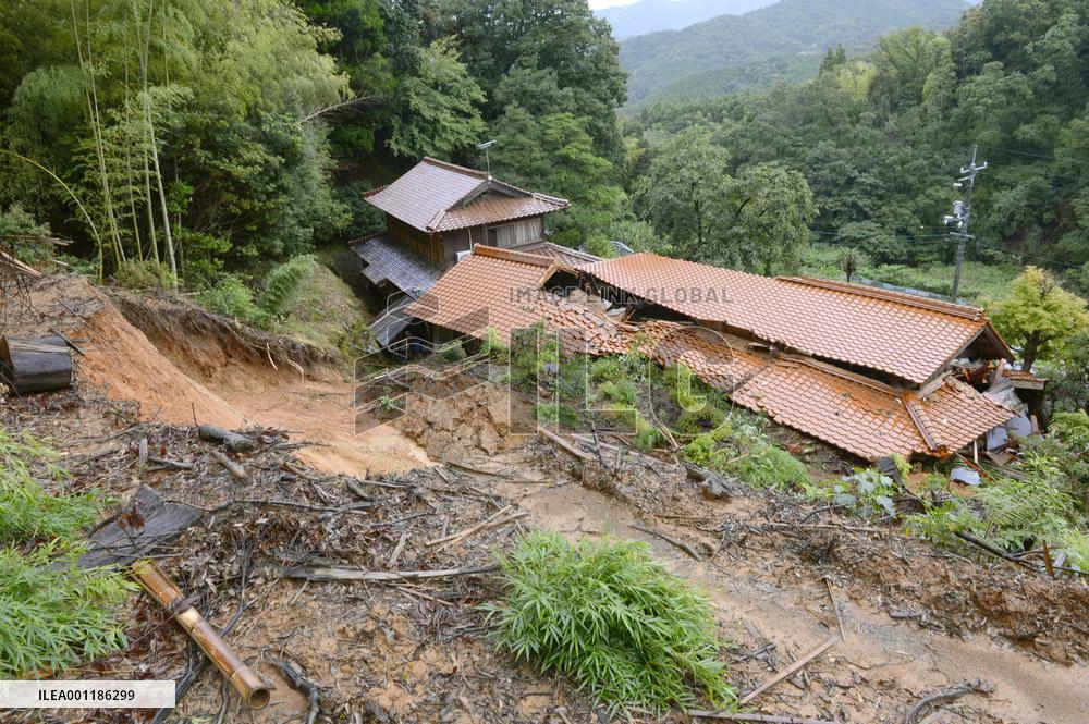 Torrential rain hits western Japan