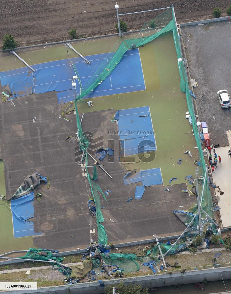 Tornados hit Saitama, Chiba