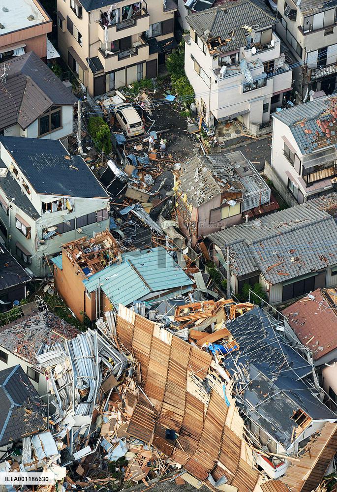Tornados hit Saitama, Chiba