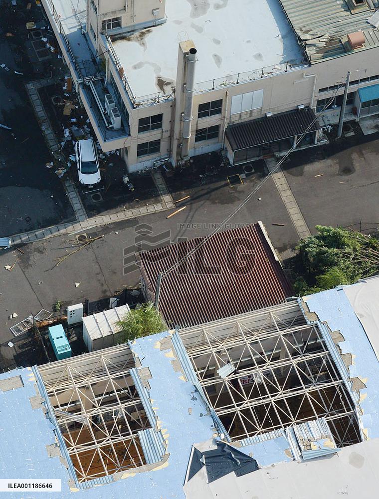 Tornados hit Saitama, Chiba