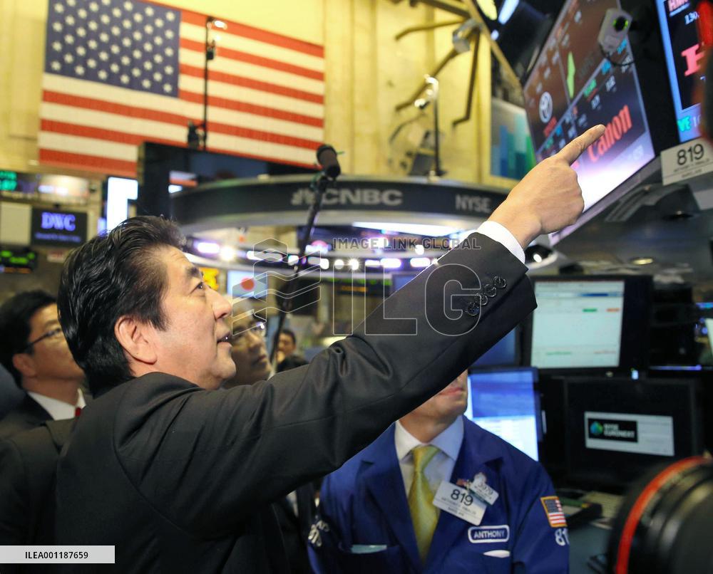 Abe visits NYSE