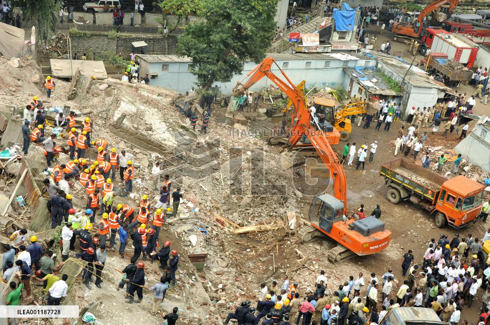 Mumbai building collapse