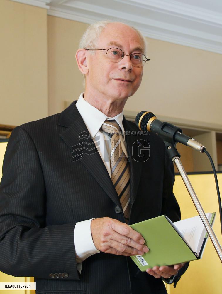 European Council president presents 2nd volume of haiku