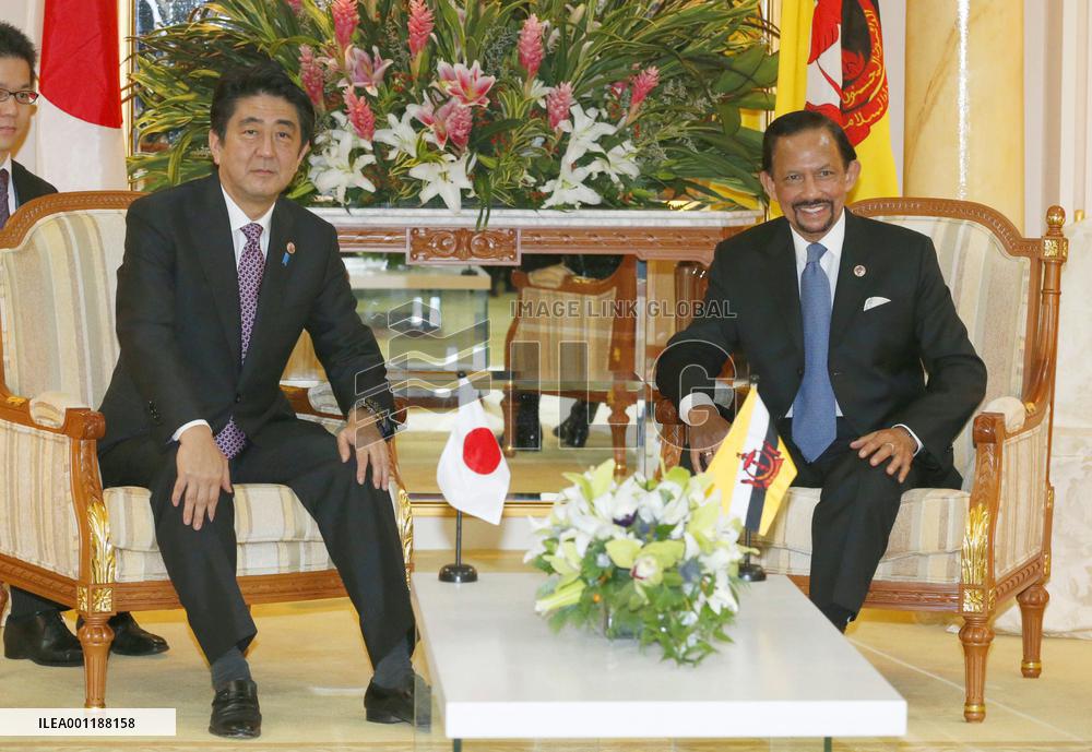 Japan premier in Brunei