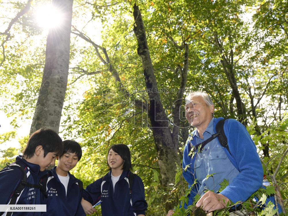 Ex-bear hunter working to preserve ecosystem of Shirakami-Sanchi