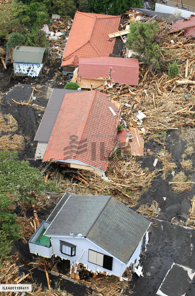 Typhoon hits Japan
