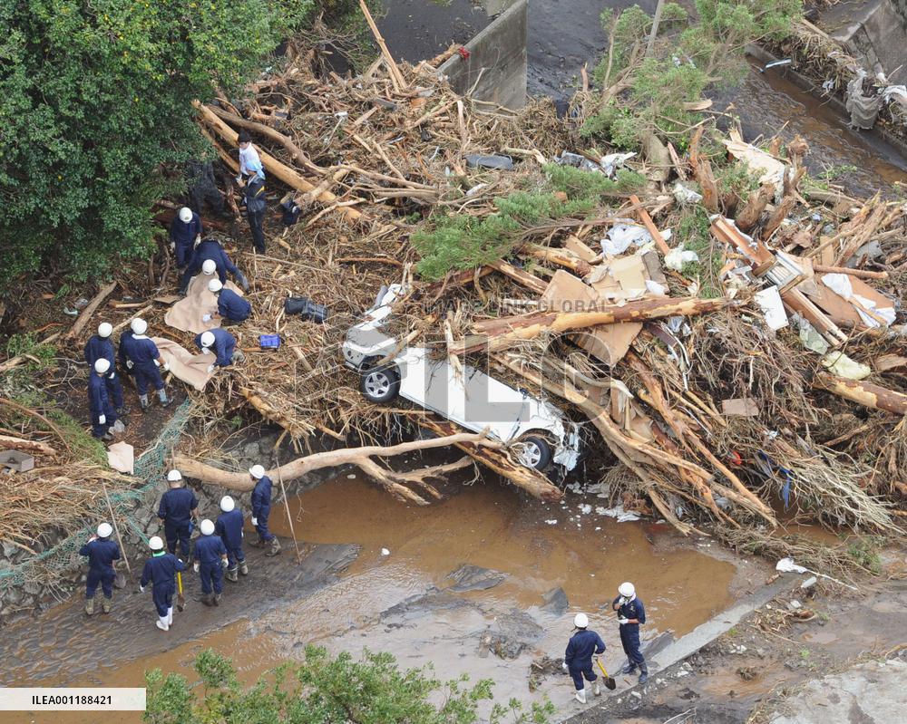 Typhoon hits Japan